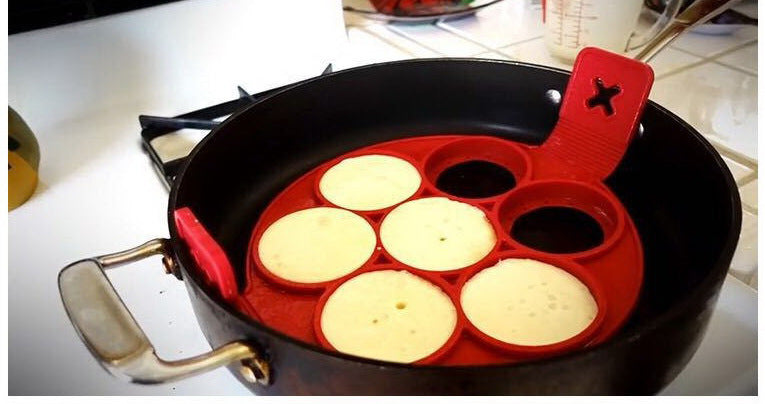 Non Stick Fantastic Pancake Maker